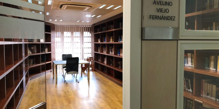 La biblioteca de la Sindicatura de Cuentas llevará el nombre de Avelino Viejo Fernández
