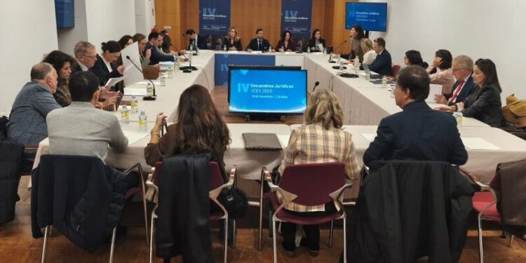 Asistentes a los Encuentros Jurídicos de los OCEX, que se celebran en el Palacio de Congresos de Córdoba.