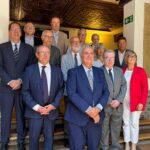 Asistentes a la reunión de la Comisión de coordinación de los OCEX y el Tribunal de Cuentas en el ámbito autonómico, celebrada en Toledo.