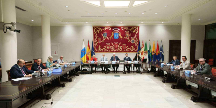 Reunión de la Conferencia de presidentes y presidentas de Asocex, celebrada en Tenerife.