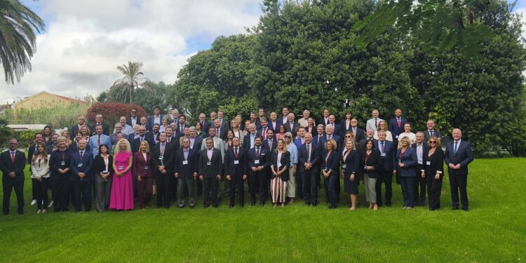 Asistentes al seminario Eurorai, organizado en Ponta Delgada (Azores)
